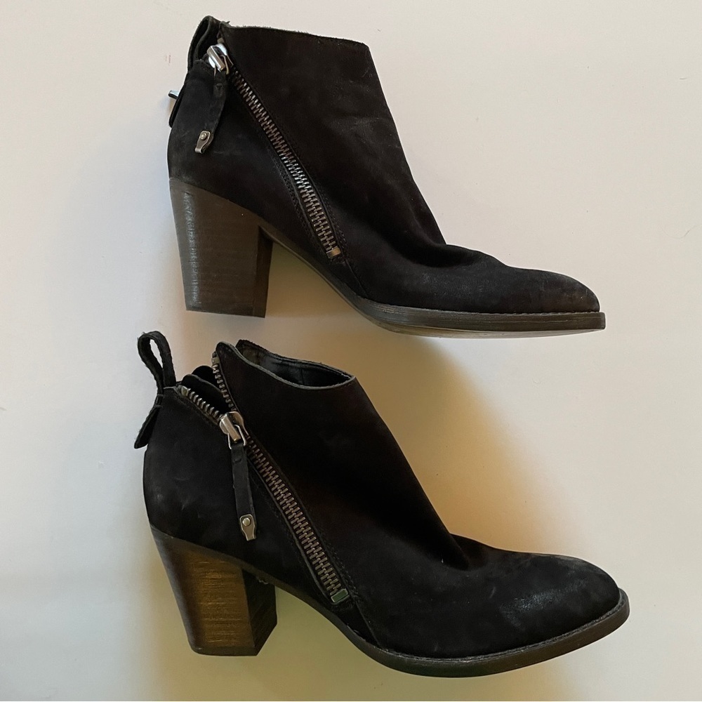 Dolce Vita Black Heeled Booties - Picture 7 of 10